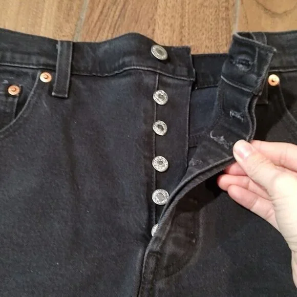 Levi 32 Ribcage shorts high waist cutoff black denim jean - Picture 3 of 9